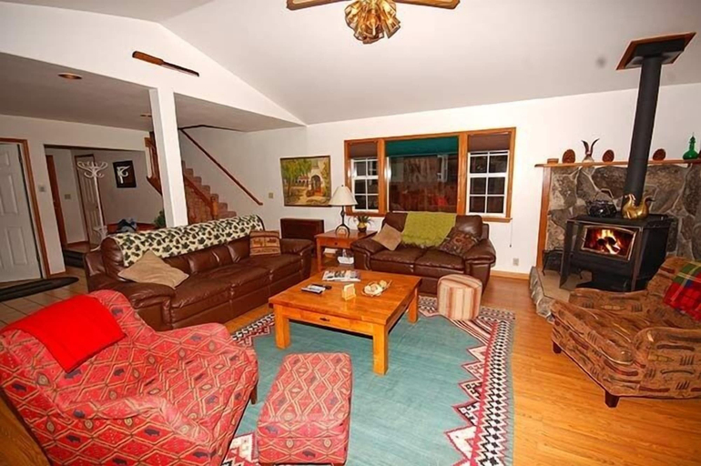 Interior, 1209 Golden Bear 3 Bedroom Home by RedAwning, El Dorado