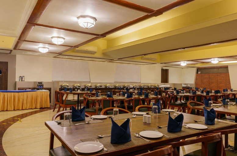 Food & Drinks 5, Valley View Beacon Resort, Mahableshwar, Satara