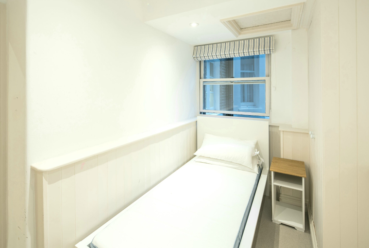 Bedroom 3, Remarkable 2-bed Apartment in London, London