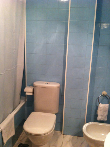 Bathroom 3, Hotel Pinzon, Pontevedra