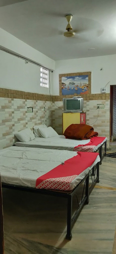 Bedroom 5, Hotel President, Chittaurgarh