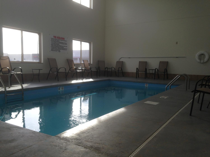 Sport & Beauty, The Edgewood Hotel and Suites, Jefferson