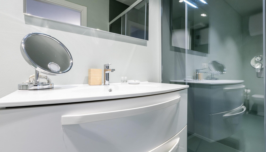 Bathroom 4, Italianway Comfort - Merlo 1 E, Milano