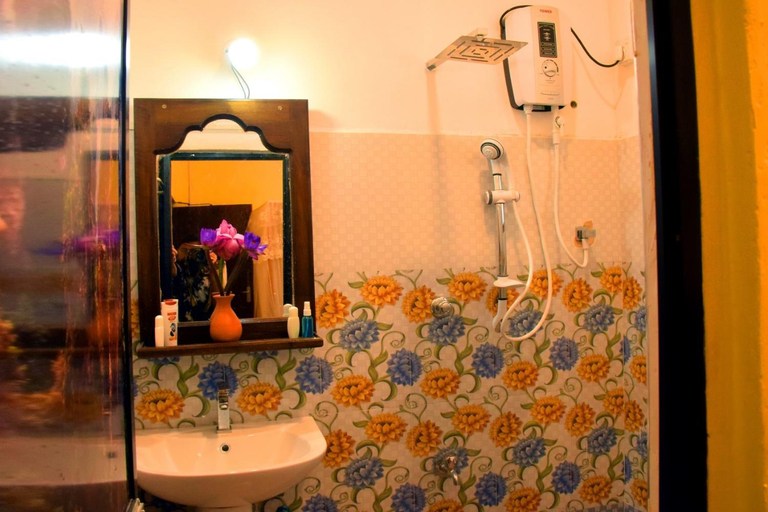 Bathroom 4, Matota Family Villa, Matara Four Gravets