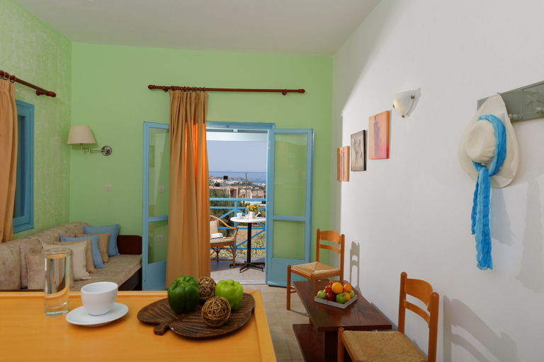 Others 5, Piskopiano Village, Crete