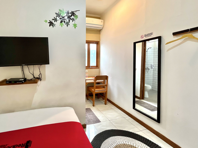 Bedroom 6