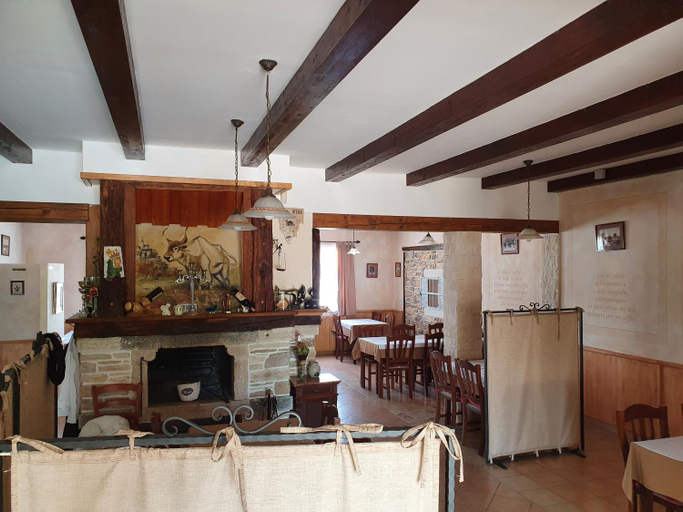 Food & Drinks 2, Sobe Sole, Umag
