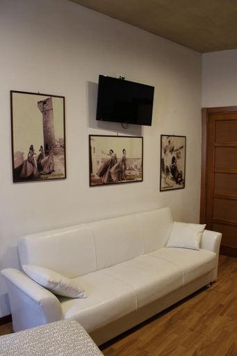 Others 2, Centro Storico, Foggia