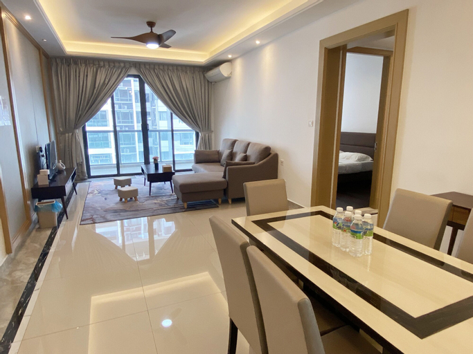 Dining Room 7