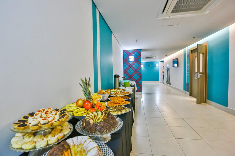 Food & Drinks 5, Mega Moda Goiania Hotel, Goiania