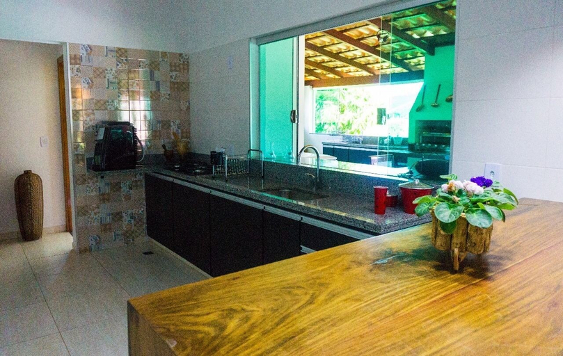 Private kitchen 4, Alecrim do Campo - Casa para 12 pessoas com 3 quartos, Guapé