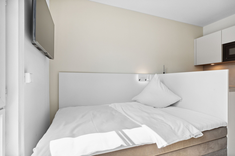 Bedroom 3, Home and Coliving Bonn Aparthotel, Bonn