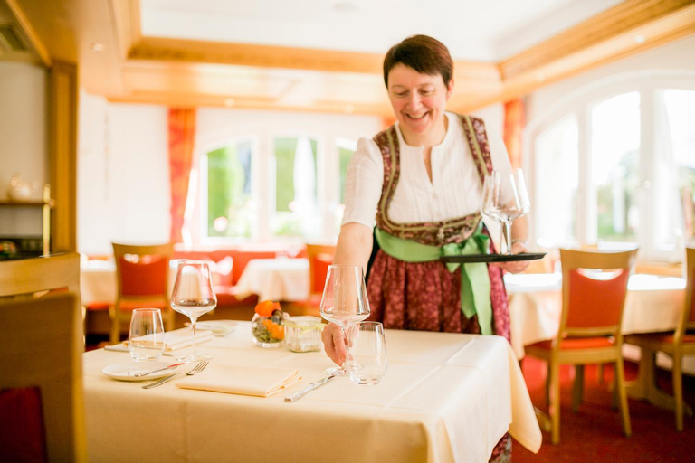 Food & Drinks 4, Hotel-Restaurant Sennhutte im Herzen des Sudschwarzwalds, Lörrach