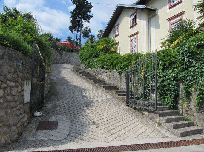 Others 5, Apartments Darijana, Opatija/Veprinac