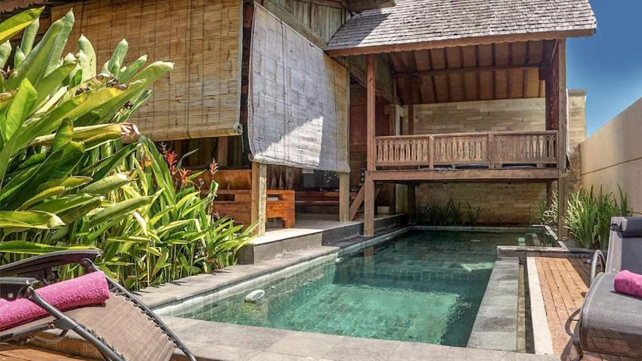Swimming Pool 10