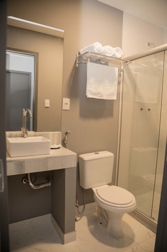 Bathroom 2, Ref House, Rio de Janeiro