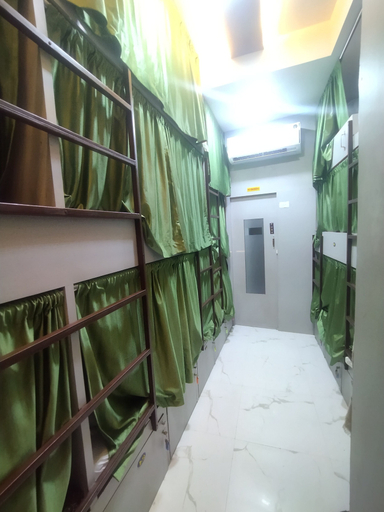 Others 5, Noor Dormitory Sakinaka, Mumbai Suburban