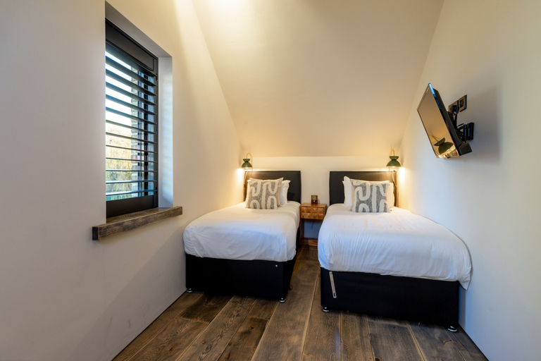 Bedroom 3, York - House - Stay 6 - Garden - Central Location, York
