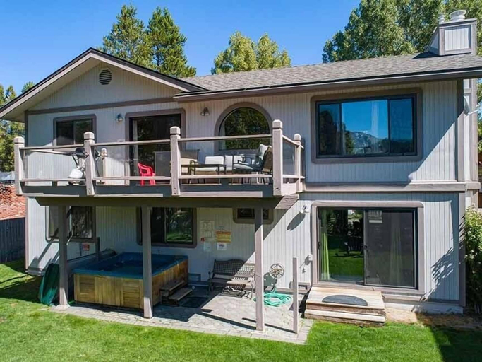 Exterior, 596 Danube Drive 3 Bedroom Home by RedAwning, El Dorado