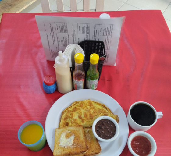 Food & Drinks 5, Hotel Las Palmas en Laurel, Isla Mujeres