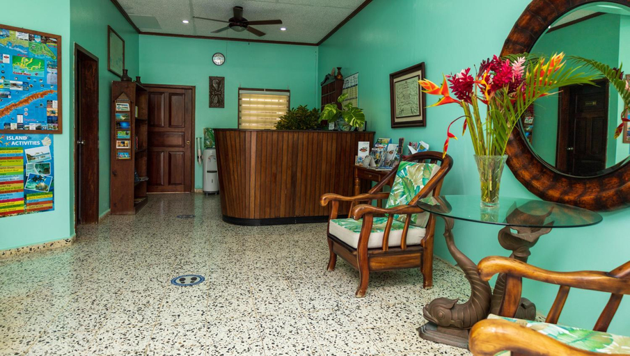 Public Area, Seagrape Plantation Resort, Roatán
