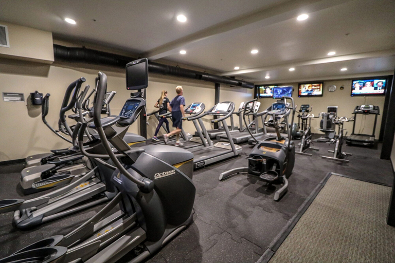 Fitness facility 3, Summit 258 Pet-Friendly, Comfortable, Great Complex Amenities by RedAwning, Mono