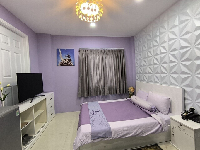 Bedroom 8