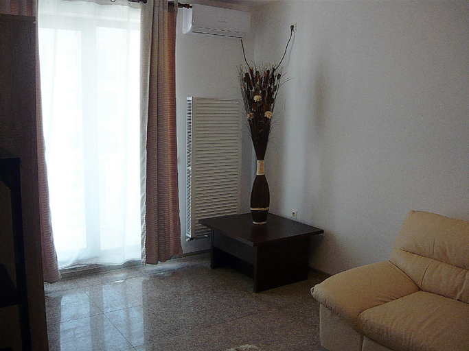 Others 4, Apartament Simona's Mackerel , Navodari