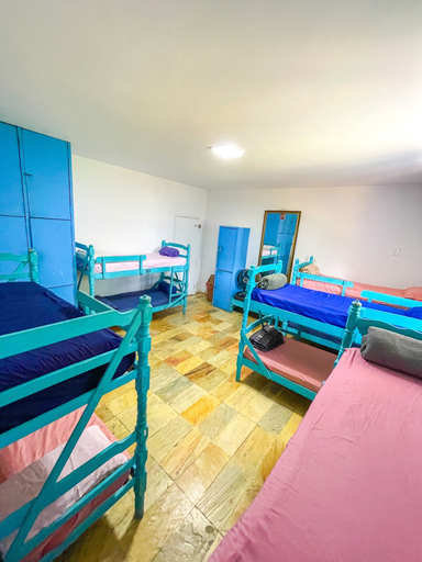 Bedroom 4, Onça da Praia Hostel, Vitoria