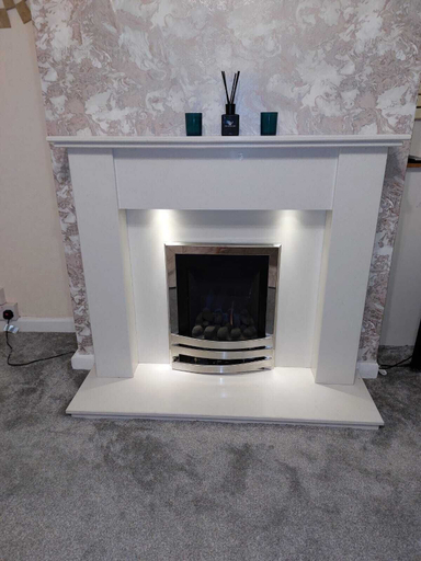 Others 5, Remarkable 3-bed House in Leeds, Leeds