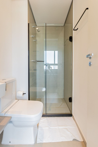 Bathroom 3, VN Turiassú, São Paulo