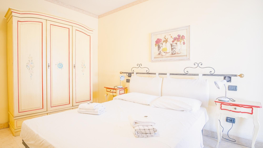 Room 4, 209 Relais du Lac Village - Italian Homing, Brescia
