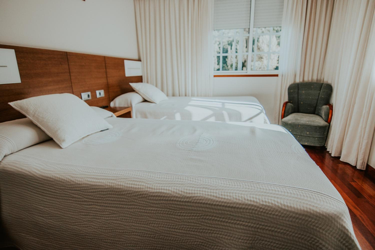 Bedroom 3, Hotel A Veiga, Lugo