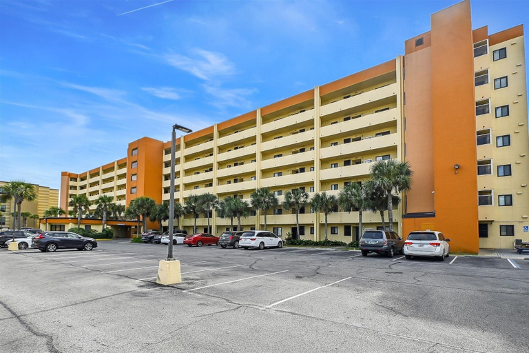 Exterior & Views 2, Surf Dweller 610 is a Stunning Gulf Front 2 BR - sleep 6 by RedAwning, Okaloosa