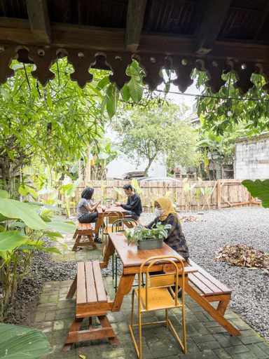 Food & Drinks 4, OMAH JOHO GUESTHOUSE, Sleman