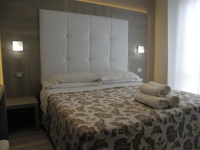 Bedroom 3, Hotel Stefan, Forli' - Cesena