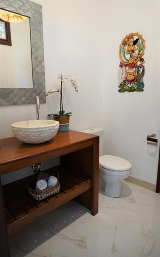 Bathroom 2, Bulan Pool Villa at Amed Harmony, Karangasem