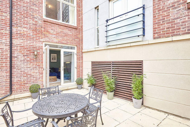 Room 5, Host Stay Turnstones Apartment, North Yorkshire
