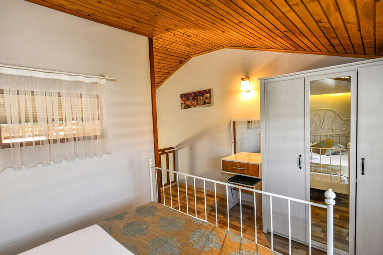 Room 4, Tefenni Villas, Tefenni