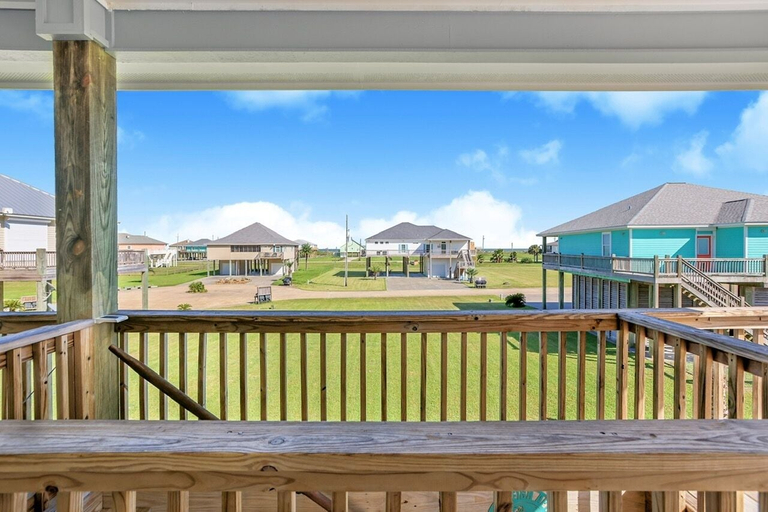 Balcony 5, Everleigh After 3 Bedroom Home by RedAwning, Galveston