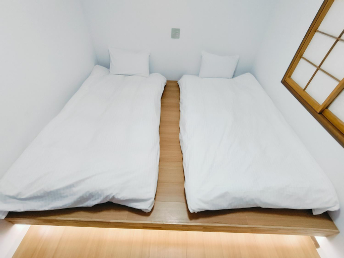 Bedroom 28