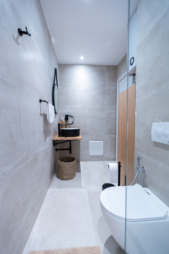 Bathroom 4, Boho Central Apartment, Tiranës