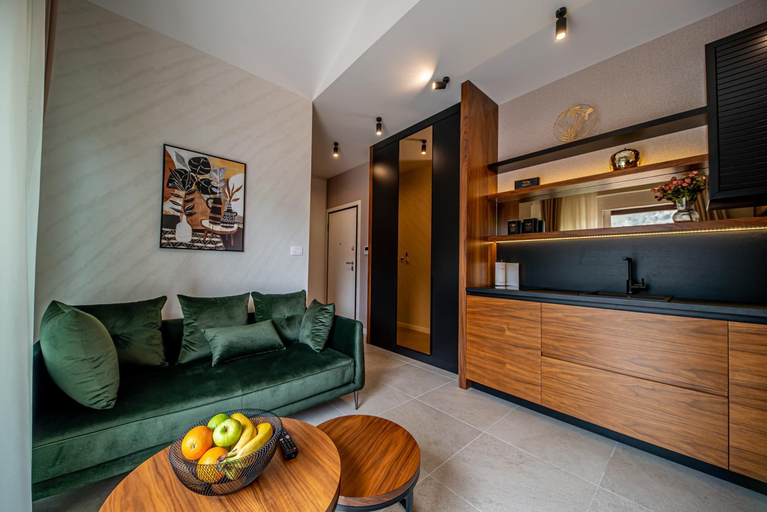 Others 4, Enyana Luxury Suites