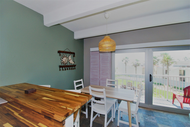 Private kitchen 5, Aquarius Condo Unit 207 2 Bedroom Condo by RedAwning, Cameron