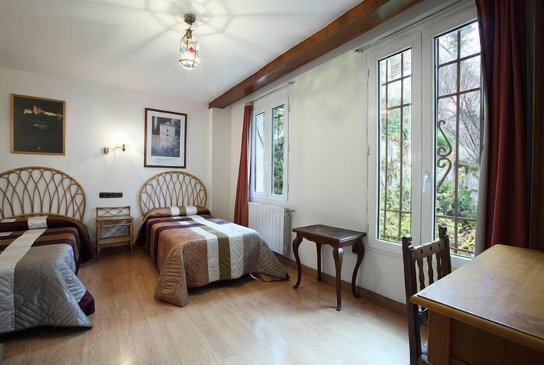 Room 5, Pensión Landazuri, Granada