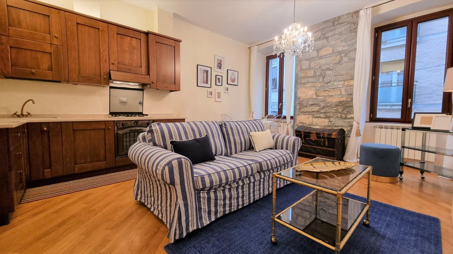 Others 4, Palazzo Crispi - Boutique Apartment, Trieste