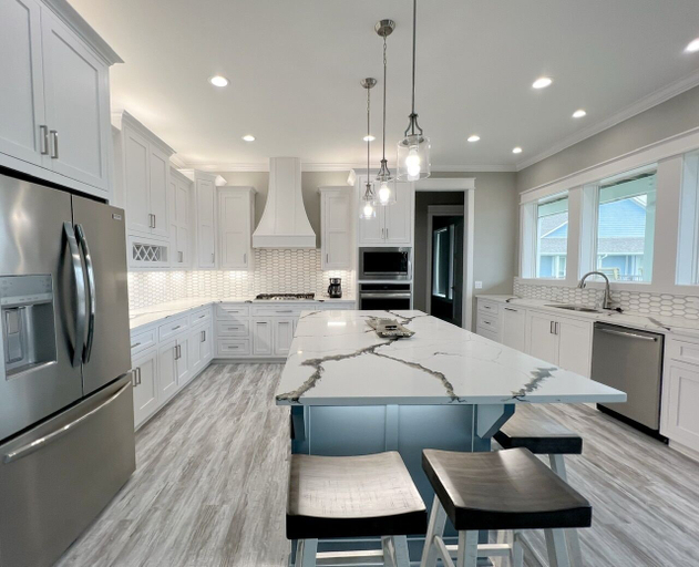 Private kitchen 5, On Deck 4 Bedroom Home by RedAwning, Galveston
