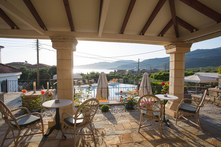 Food & Drinks, Palataki, Peloponnese
