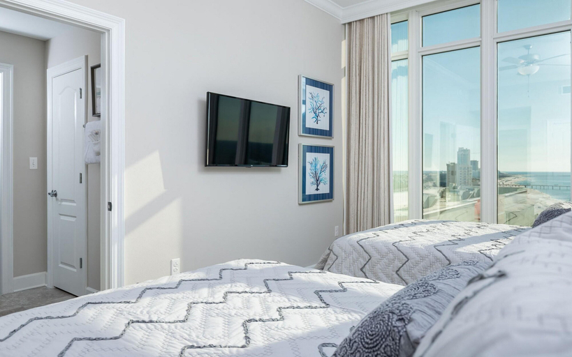 Room 4, Phoenix Orange Beach by Brett/Robinson Vacations, Baldwin
