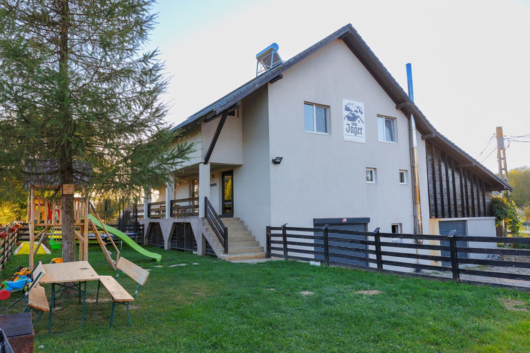 Others 5, Casa Iager - Vama Buzaului, Vama Buzaului